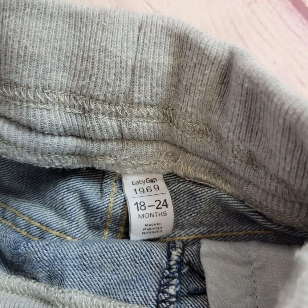 Baby Gap denim bermuda shorts 18-24 mo